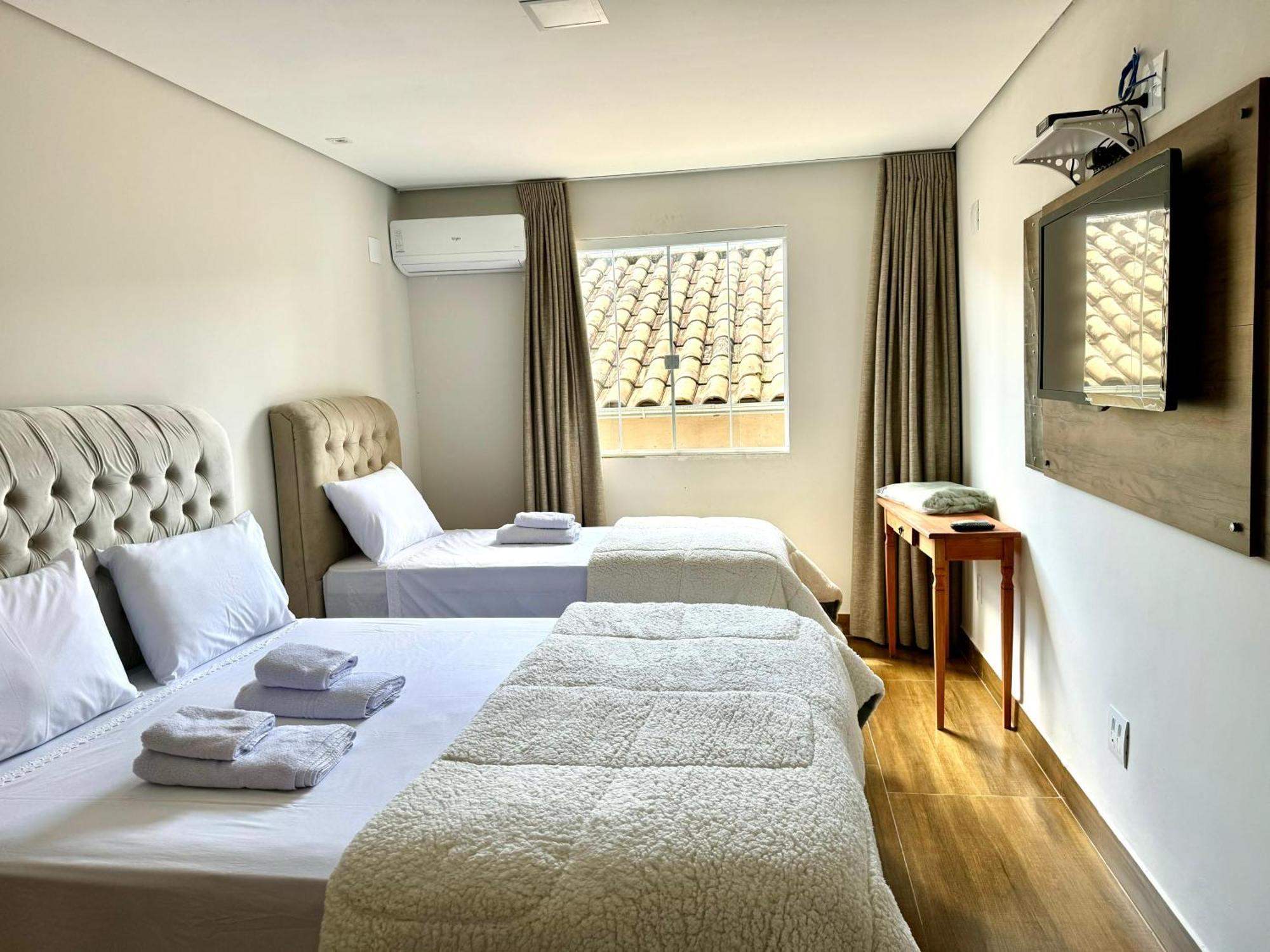 Apartamentos A 200M Do Centro - Hospedaria Villa Da Pedra Tiradentes Esterno foto