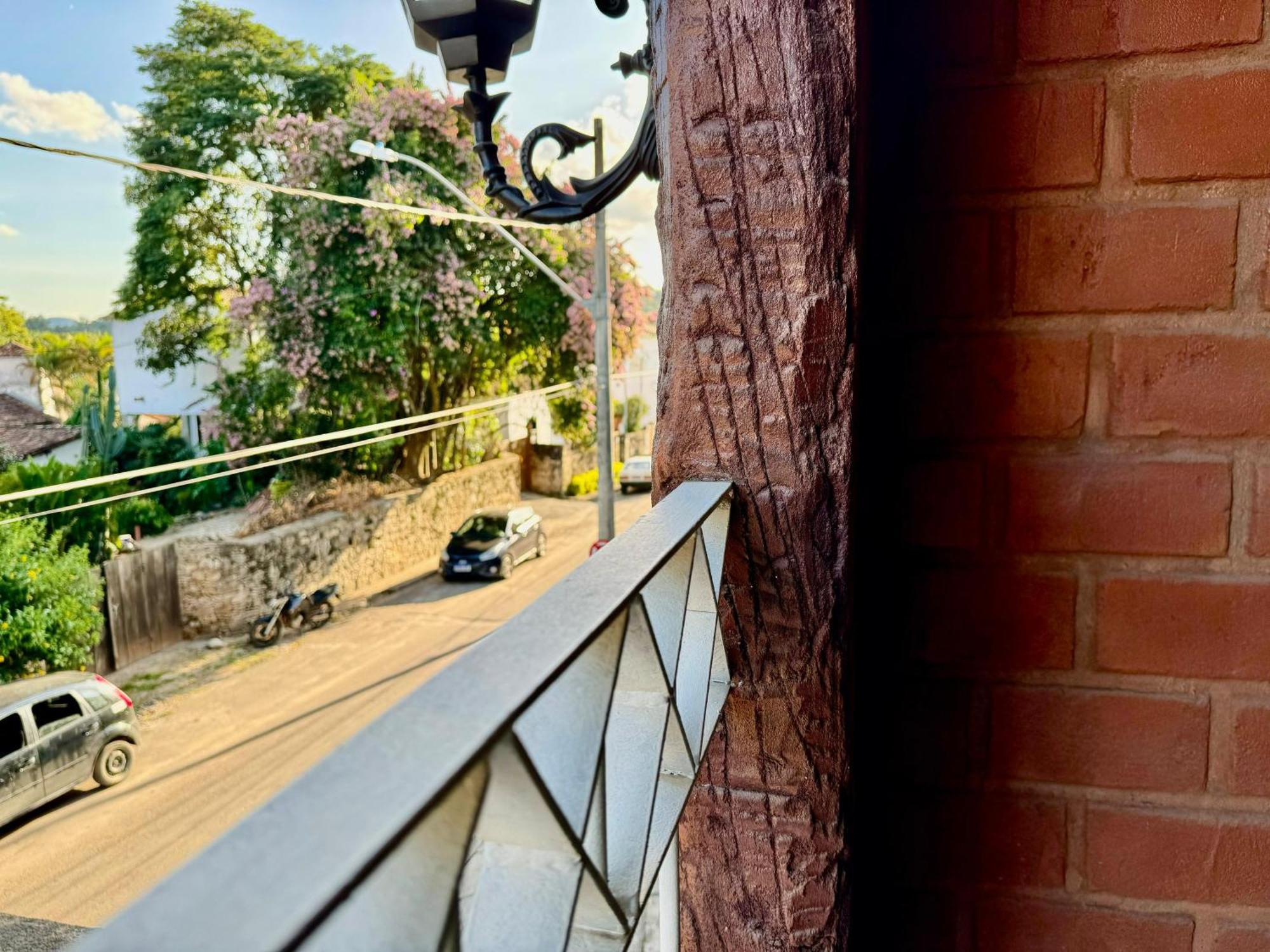 Apartamentos A 200M Do Centro - Hospedaria Villa Da Pedra Tiradentes Esterno foto