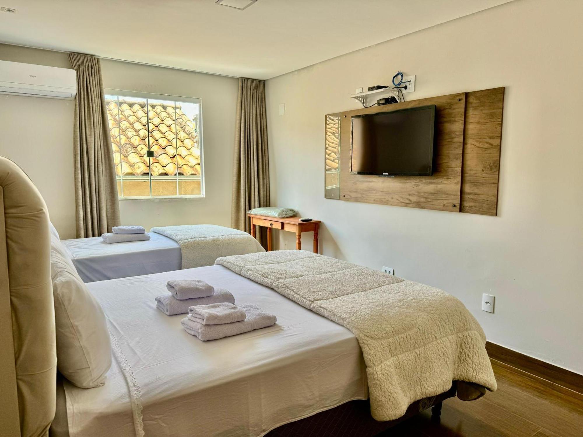 Apartamentos A 200M Do Centro - Hospedaria Villa Da Pedra Tiradentes Esterno foto