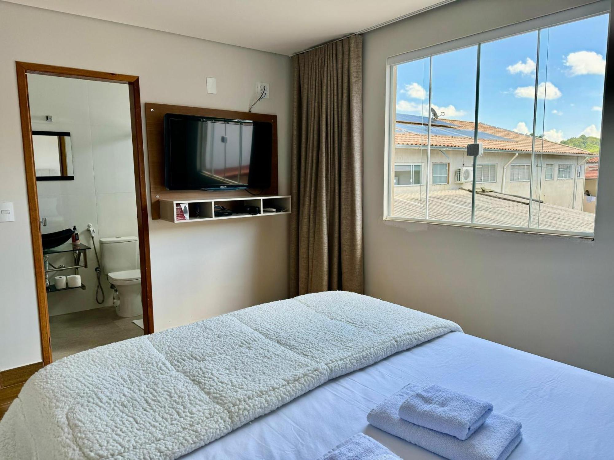 Apartamentos A 200M Do Centro - Hospedaria Villa Da Pedra Tiradentes Esterno foto