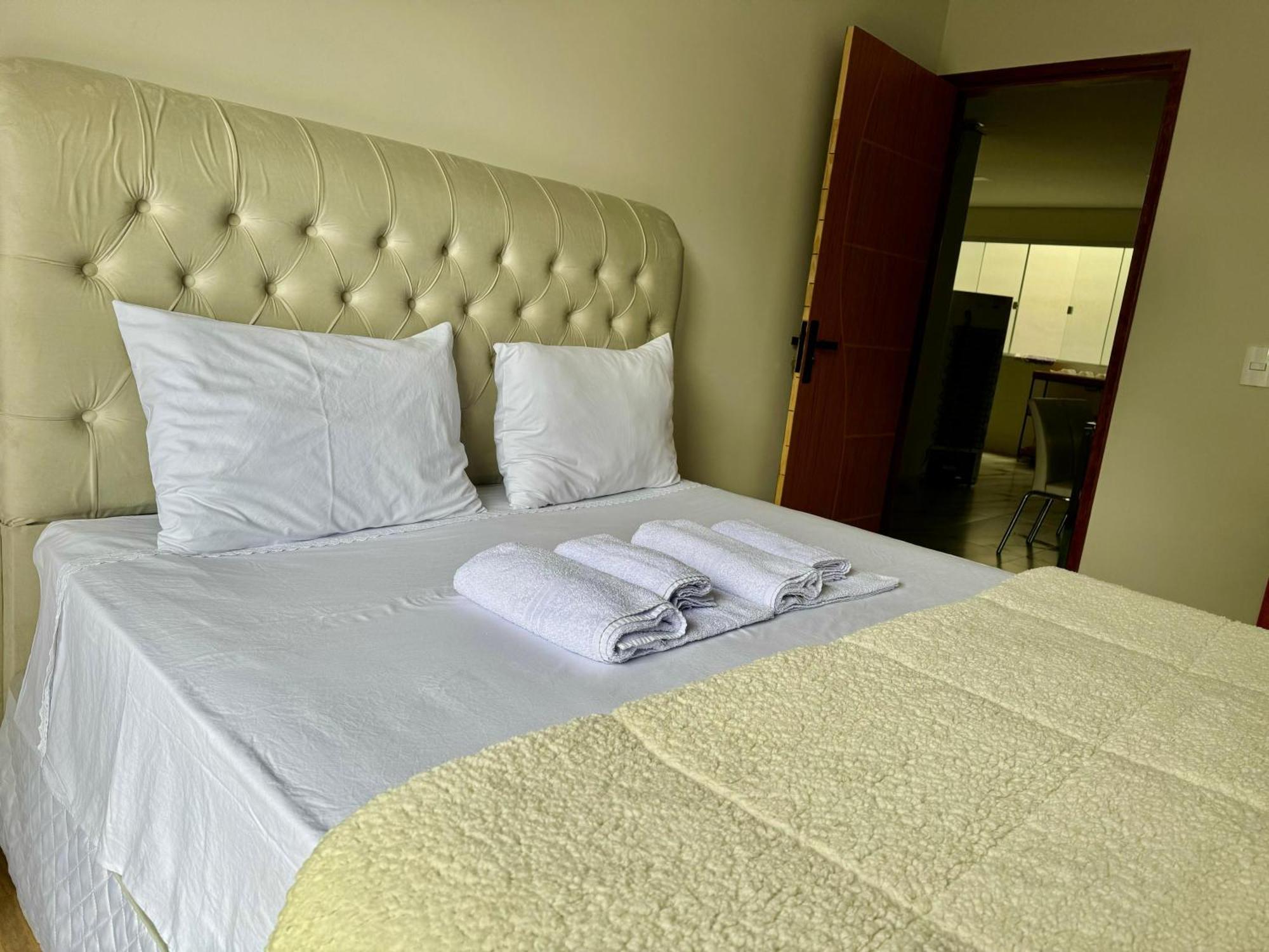 Apartamentos A 200M Do Centro - Hospedaria Villa Da Pedra Tiradentes Esterno foto
