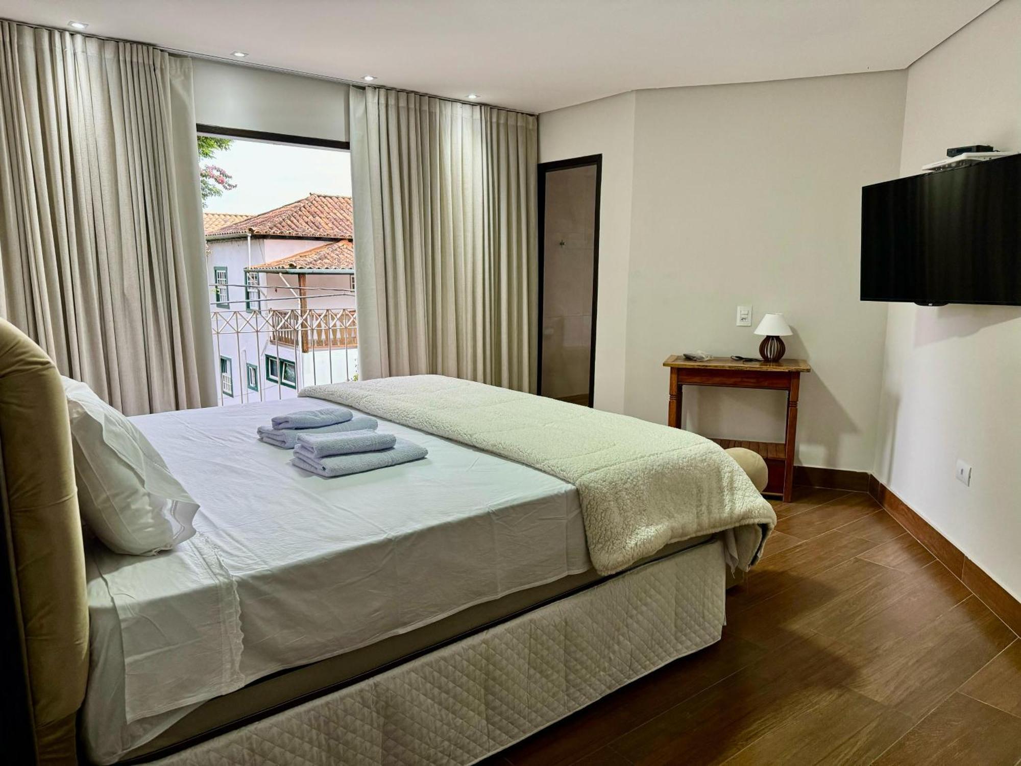 Apartamentos A 200M Do Centro - Hospedaria Villa Da Pedra Tiradentes Esterno foto