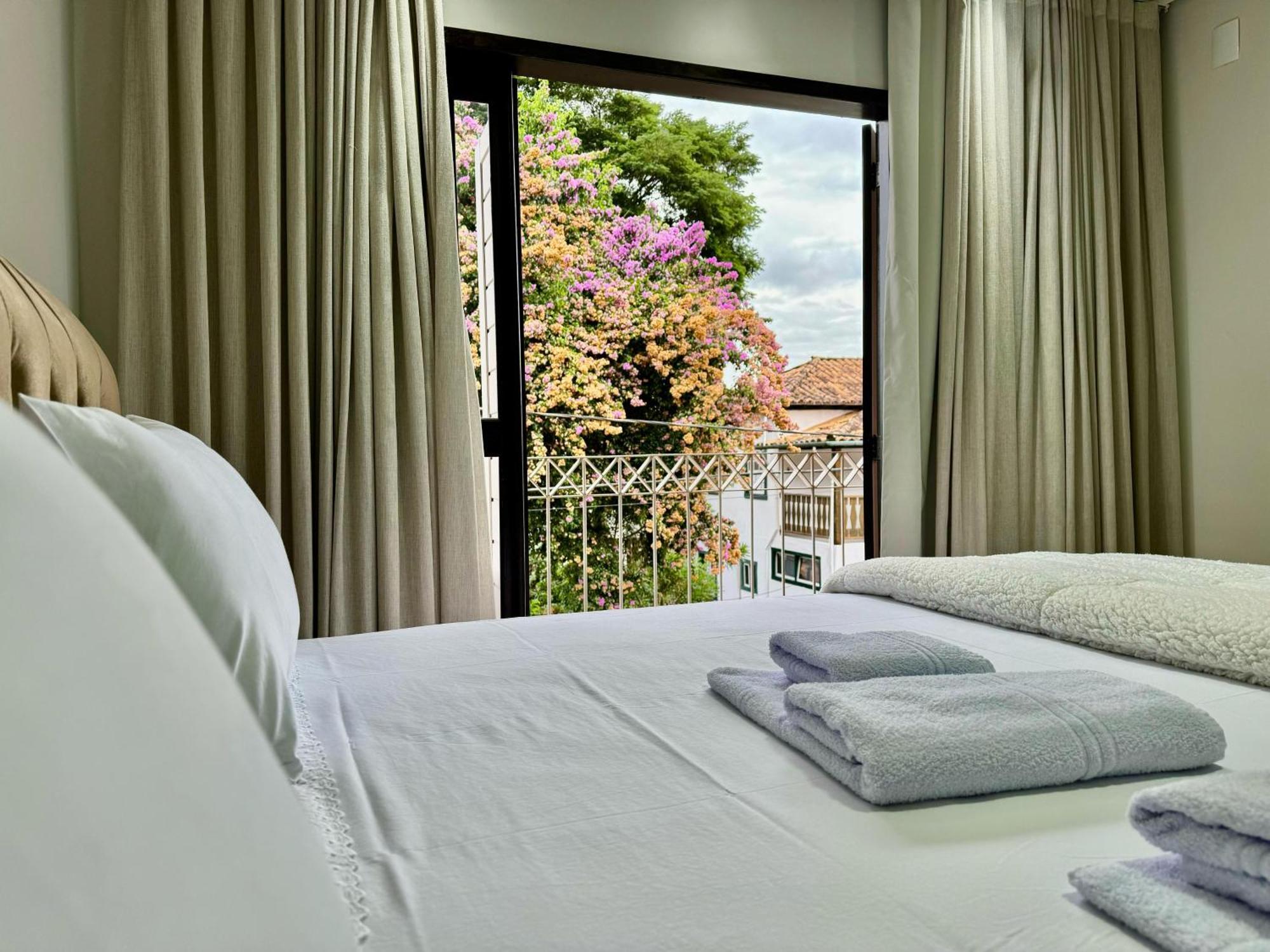 Apartamentos A 200M Do Centro - Hospedaria Villa Da Pedra Tiradentes Esterno foto